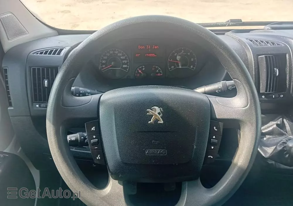 PEUGEOT Boxer 