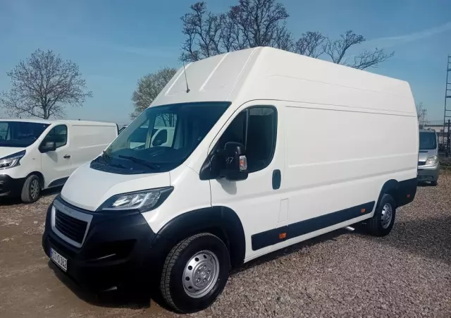 PEUGEOT Boxer 