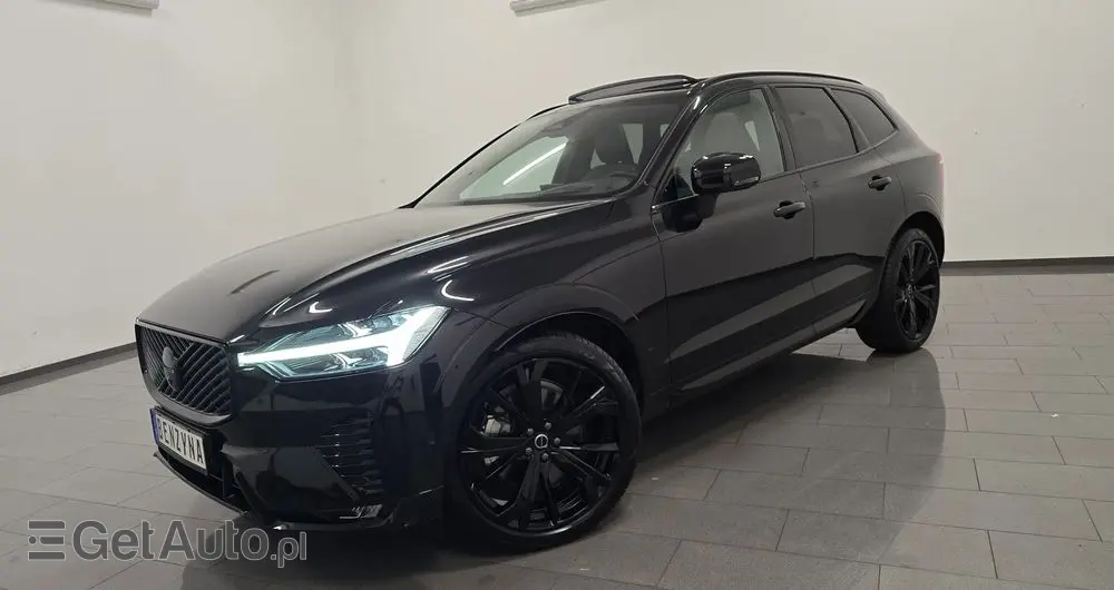 VOLVO XC 60 B5 B AWD Ultimate Black Edition
