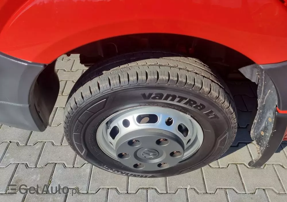 VOLKSWAGEN Crafter 