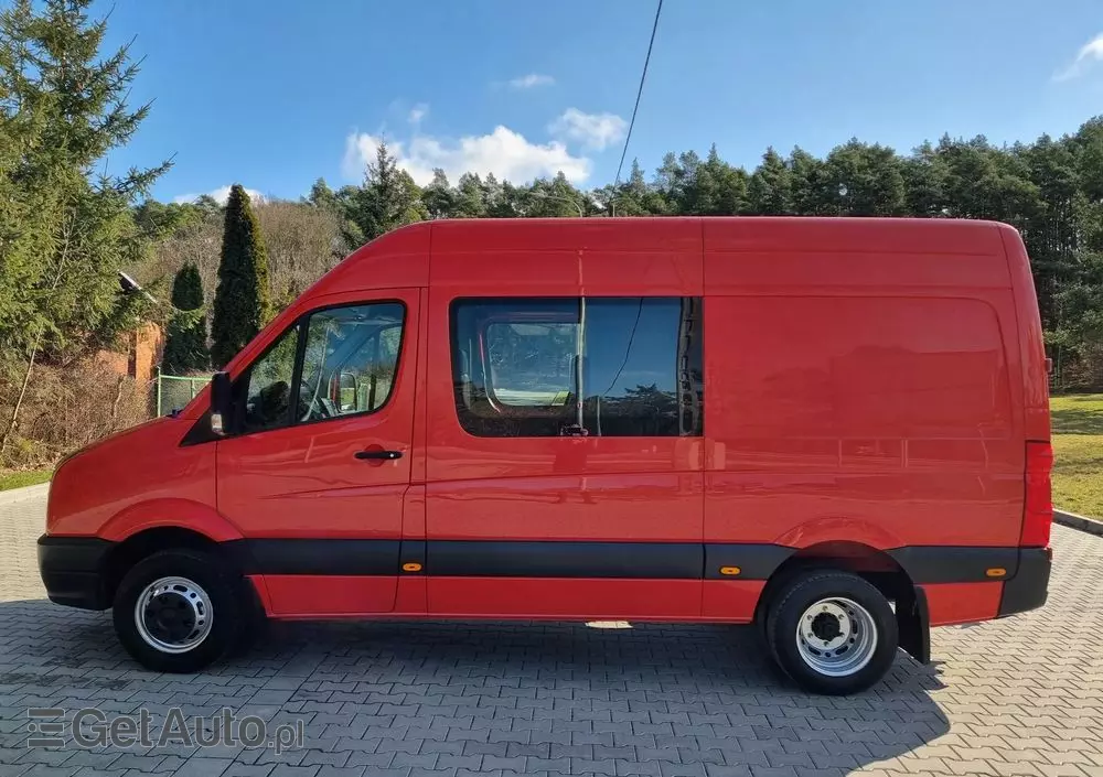 VOLKSWAGEN Crafter 