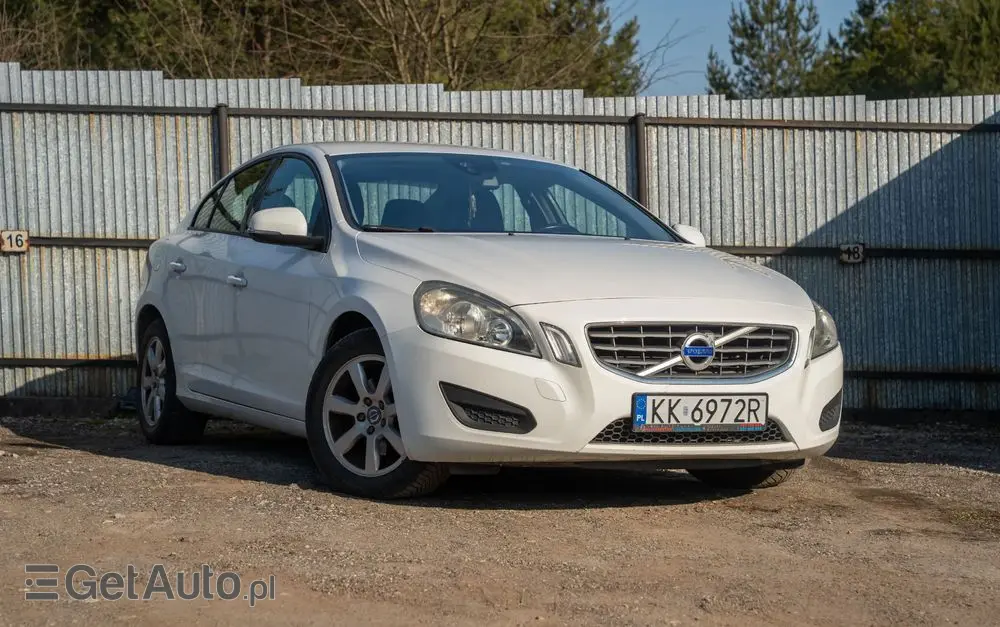VOLVO S60 D3