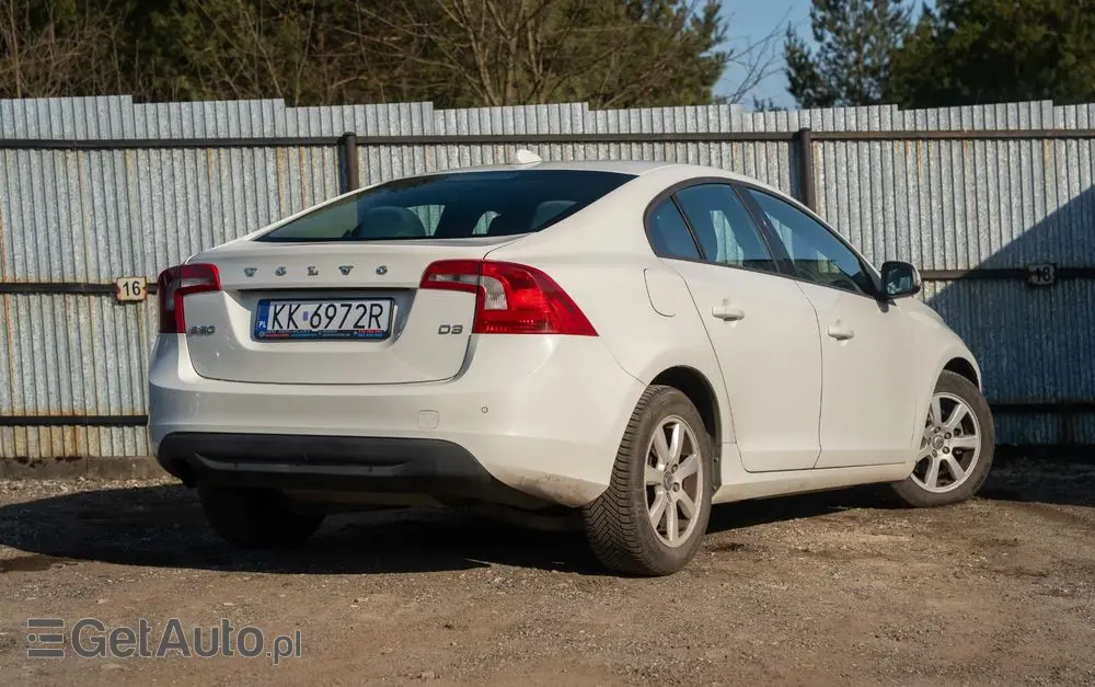 VOLVO S60 D3