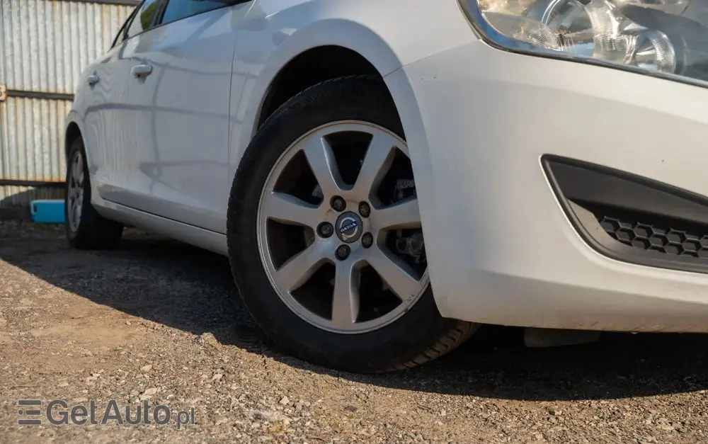 VOLVO S60 D3