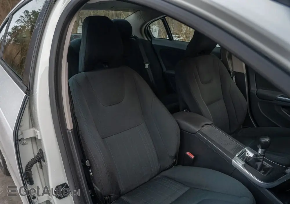 VOLVO S60 D3