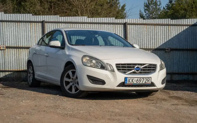 VOLVO S60 D3