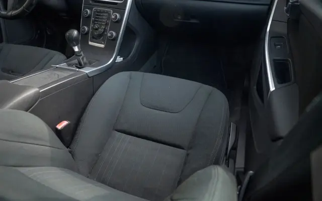VOLVO S60 D3