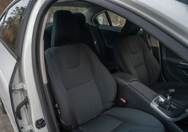 VOLVO S60 D3
