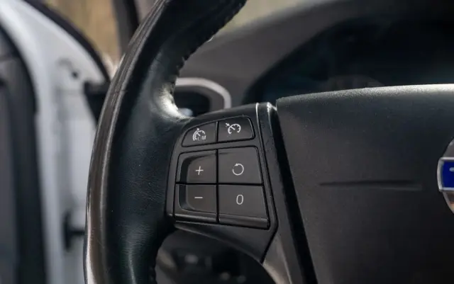 VOLVO S60 D3