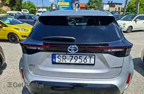 TOYOTA Yaris Cross 
