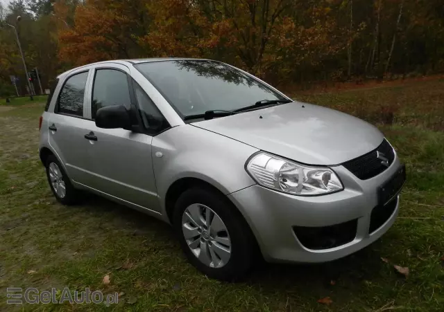 SUZUKI SX4 
