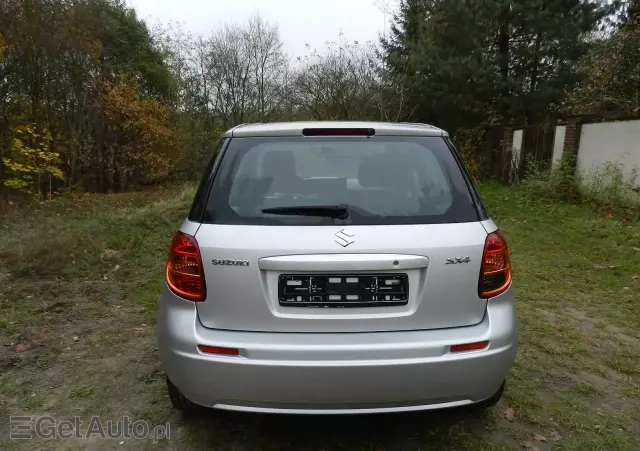 SUZUKI SX4 