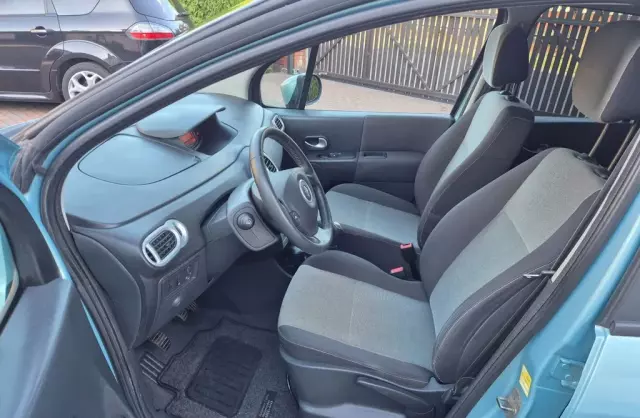 RENAULT Modus 