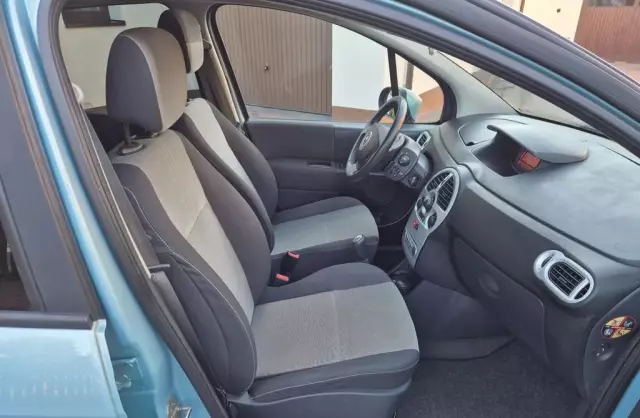 RENAULT Modus 