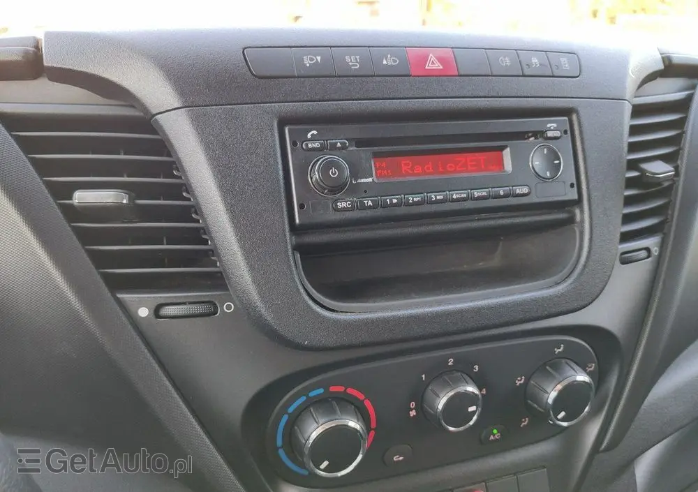 IVECO Daily 70C17 Mroźnia Ściana Grodziowa Multitemperatura 