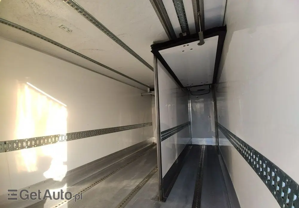 IVECO Daily 70C17 Mroźnia Ściana Grodziowa Multitemperatura 
