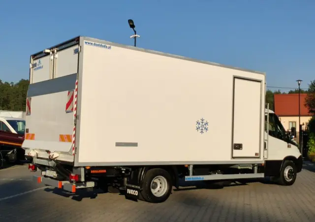 IVECO Daily 70C17 Mroźnia Ściana Grodziowa Multitemperatura 