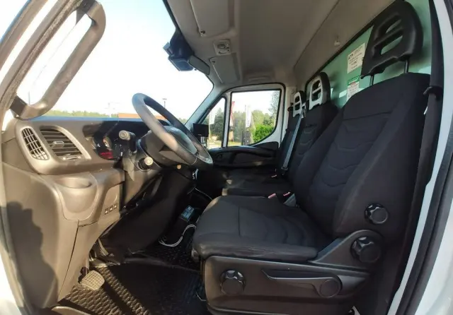 IVECO Daily 70C17 Mroźnia Ściana Grodziowa Multitemperatura 