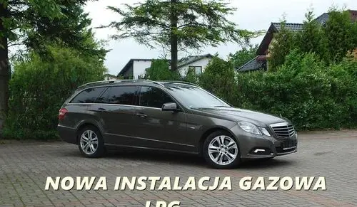 MERCEDES-BENZ Klasa E 