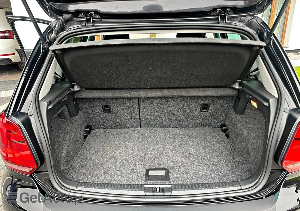 VOLKSWAGEN Polo 1.4 TDI Blue Motion Technology Allstar