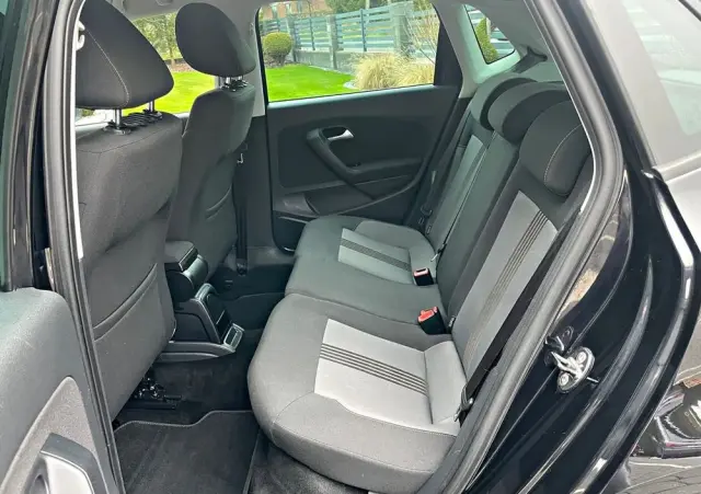 VOLKSWAGEN Polo 1.4 TDI Blue Motion Technology Allstar