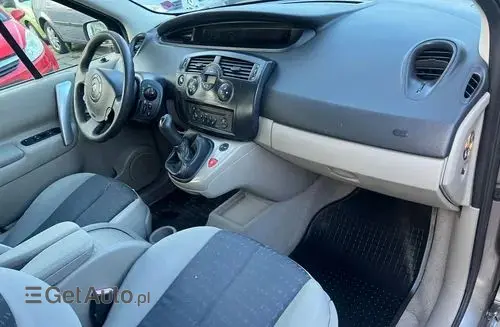 RENAULT Grand Scenic 