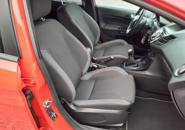 FORD Fiesta 1.0 EcoBoost Start-Stop ST-LINE