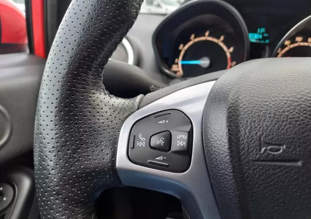 FORD Fiesta 1.0 EcoBoost Start-Stop ST-LINE