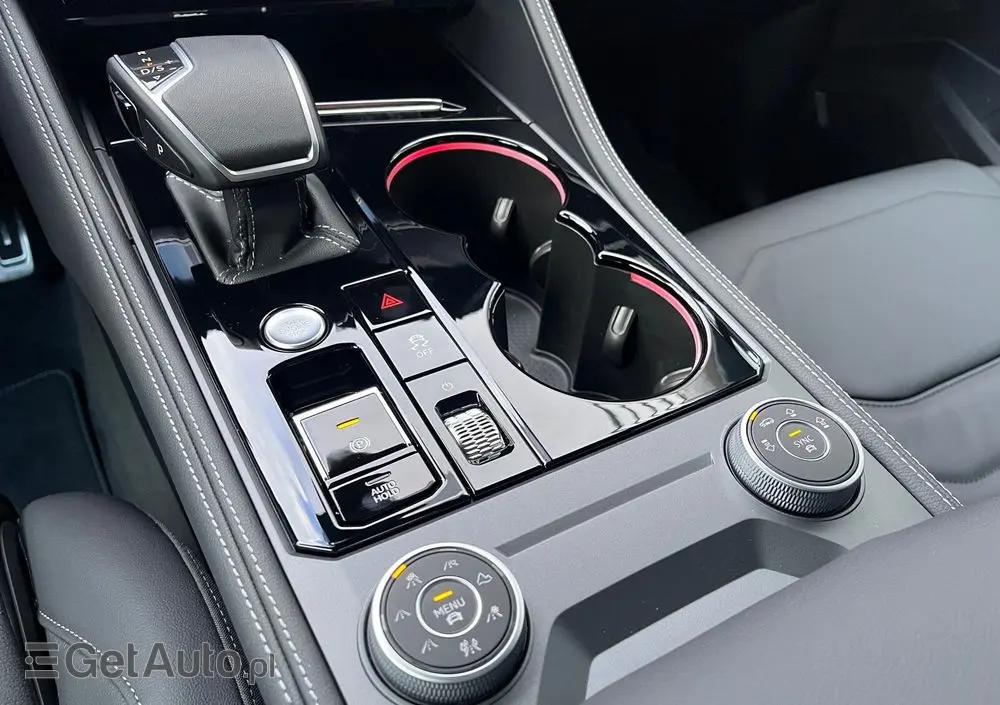 VOLKSWAGEN Touareg 3.0 V6 TDI 4Motion R-Line