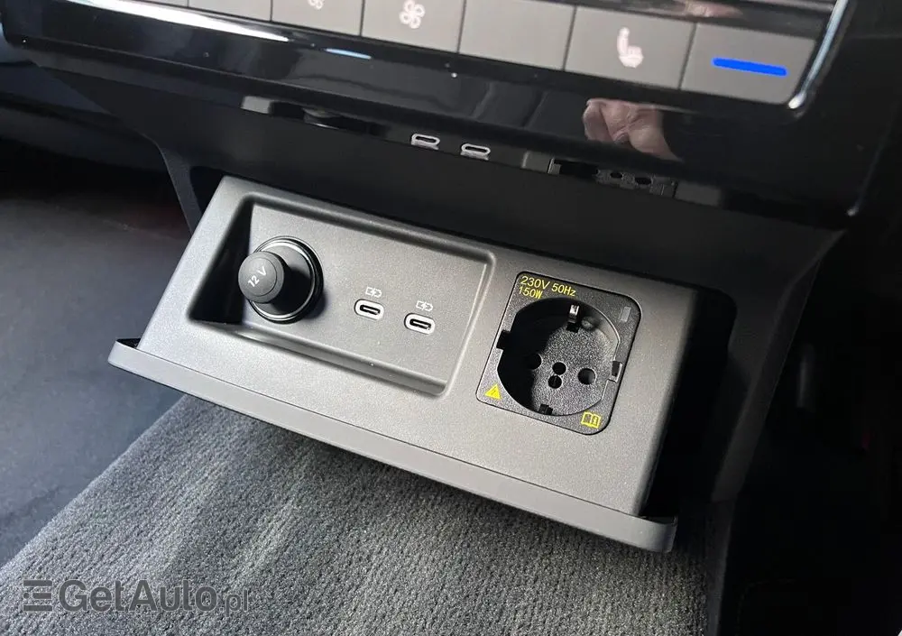 VOLKSWAGEN Touareg 3.0 V6 TDI 4Motion R-Line