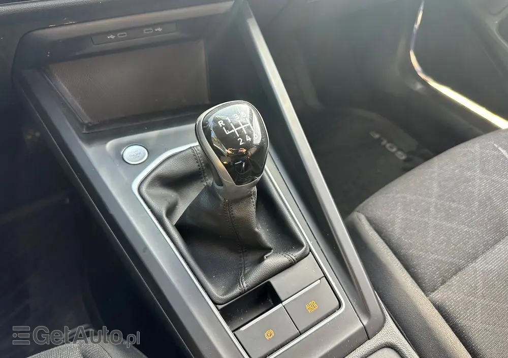 VOLKSWAGEN Golf 1.5 TSI OPF Style