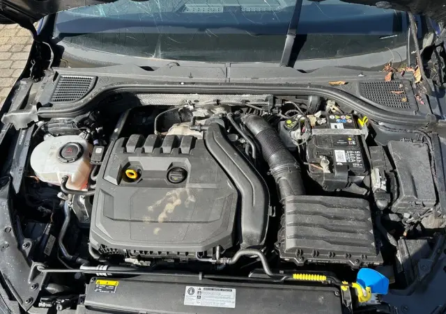 VOLKSWAGEN Golf 1.5 TSI OPF Style