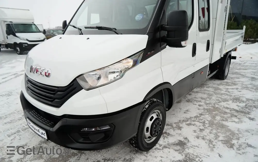 IVECO DAILY 35-160 / WYWROTKA / BRYGADÓWKA - 6 MIEJSC  / BLIŹNIAK / MANUAL / 2023 R / SPROWADZONY 