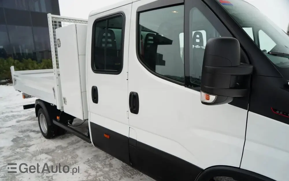 IVECO DAILY 35-160 / WYWROTKA / BRYGADÓWKA - 6 MIEJSC  / BLIŹNIAK / MANUAL / 2023 R / SPROWADZONY 