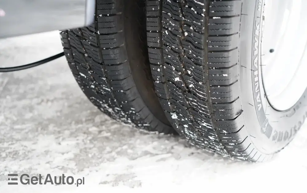 IVECO DAILY 35-160 / WYWROTKA / BRYGADÓWKA - 6 MIEJSC  / BLIŹNIAK / MANUAL / 2023 R / SPROWADZONY 