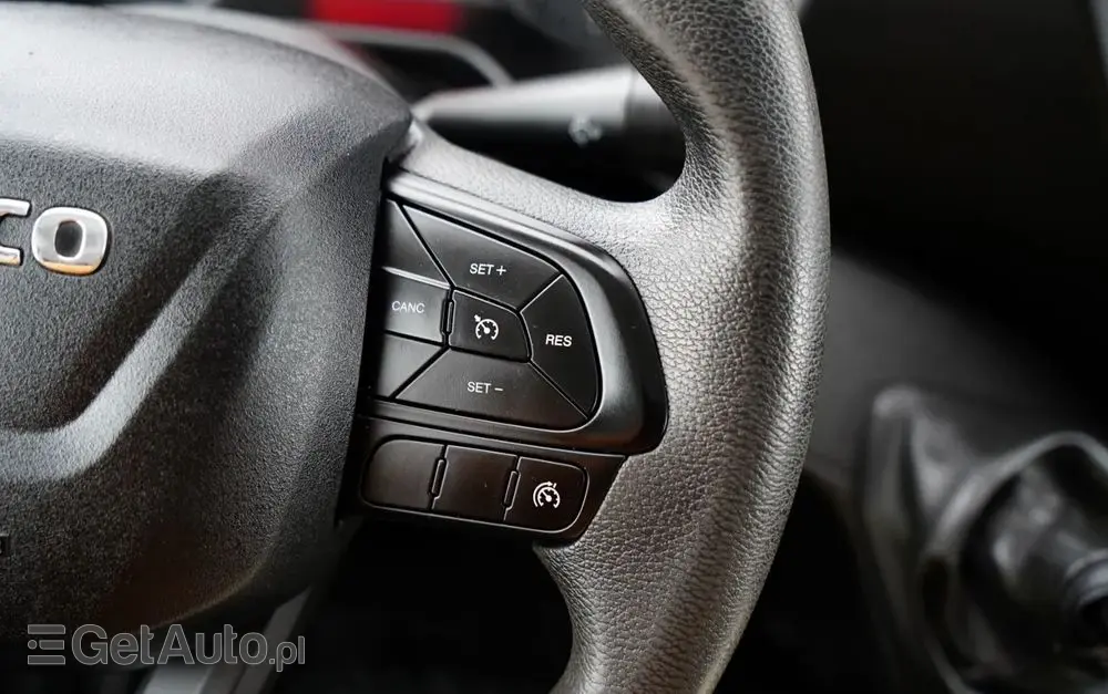 IVECO DAILY 35-160 / WYWROTKA / BRYGADÓWKA - 6 MIEJSC  / BLIŹNIAK / MANUAL / 2023 R / SPROWADZONY 