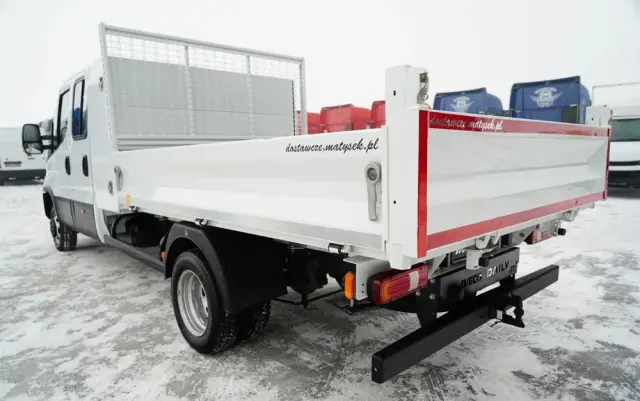 IVECO DAILY 35-160 / WYWROTKA / BRYGADÓWKA - 6 MIEJSC  / BLIŹNIAK / MANUAL / 2023 R / SPROWADZONY 