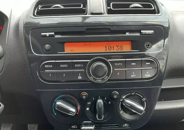 MITSUBISHI Space Star 