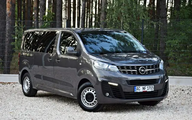 OPEL Vivaro Long 2,8t Flex (bryg.)