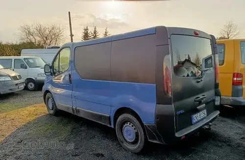 OPEL Vivaro 