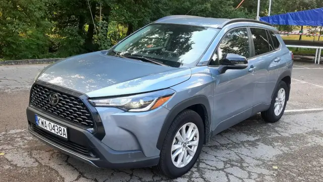 TOYOTA Corolla Cross 
