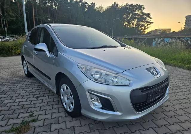 PEUGEOT 308 1.4 Trendy