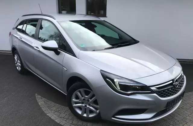 OPEL Astra 