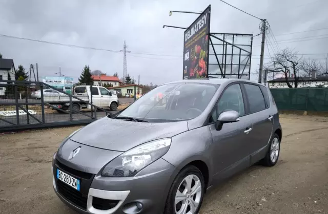 RENAULT Scenic 