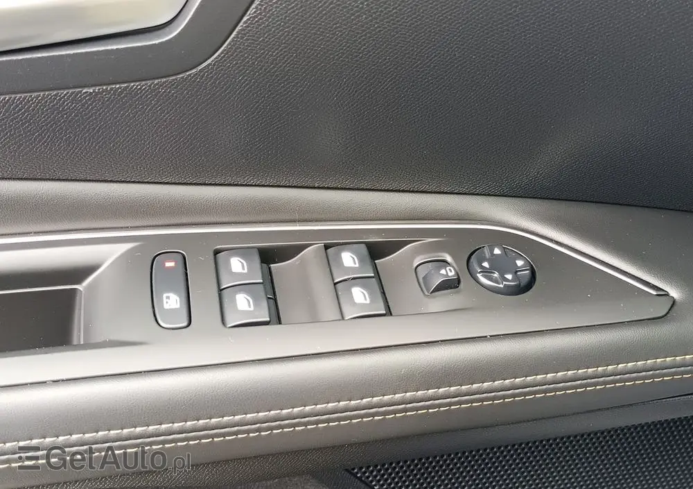 PEUGEOT 3008 1.2 PureTech Allure S&S