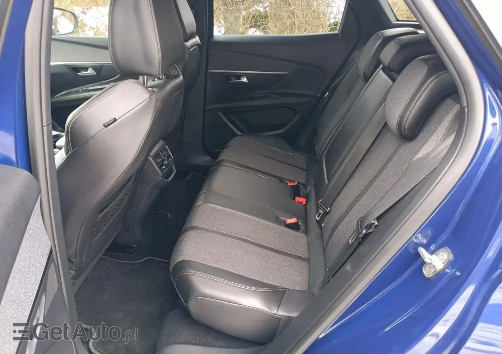 PEUGEOT 3008 1.2 PureTech Allure S&S