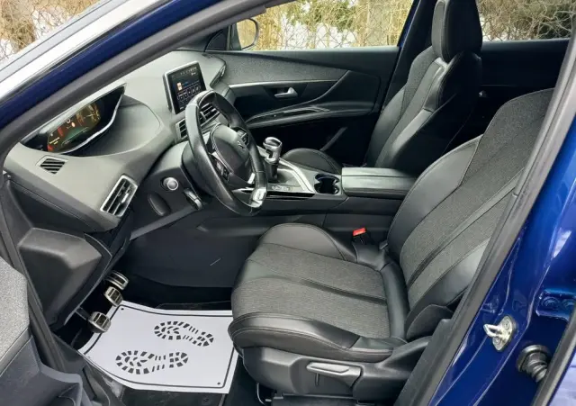 PEUGEOT 3008 1.2 PureTech Allure S&S