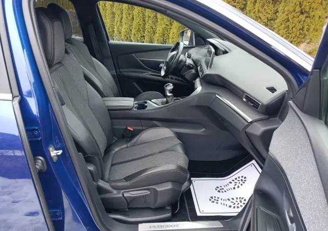 PEUGEOT 3008 1.2 PureTech Allure S&S