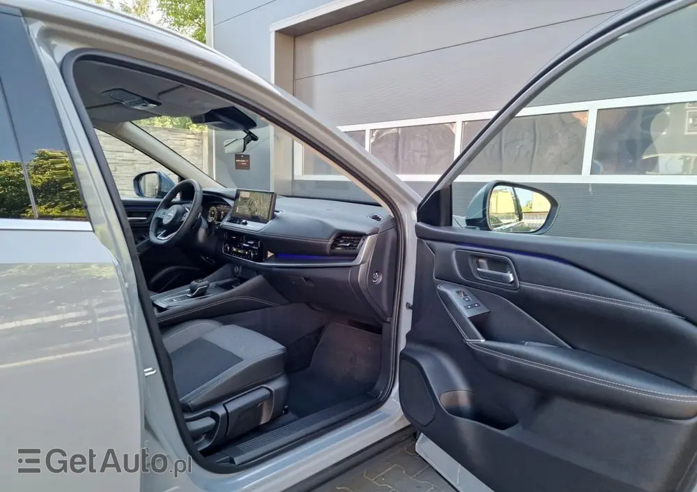 NISSAN Qashqai 1.3 DIG-T MHEV Xtronic N-Connecta