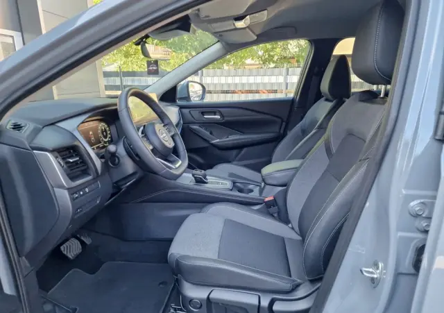 NISSAN Qashqai 1.3 DIG-T MHEV Xtronic N-Connecta